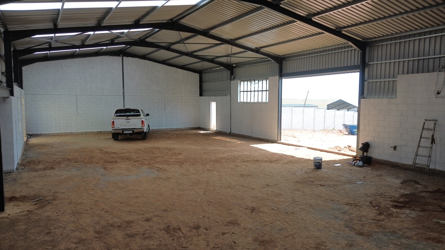 To Let Commercial Property for Rent in Vredenburg Western Cape